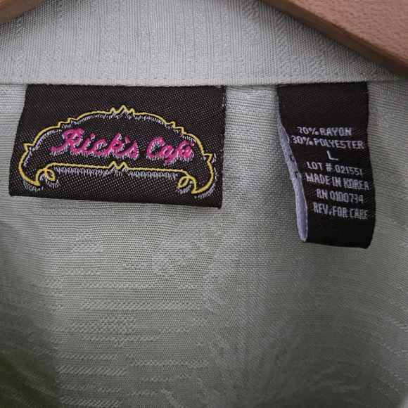 Rick's Cafe Casual Button Down Hawaiian Island Camp Shirt - Picture 5 of 7